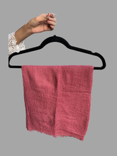 Nabia Cotton Crinkle Dark Pink Hijab