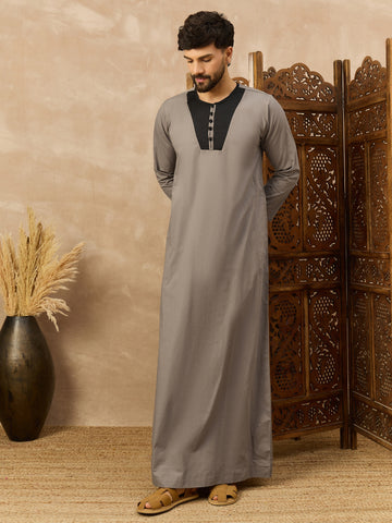 Men’s Grey Thobe with black neck panel