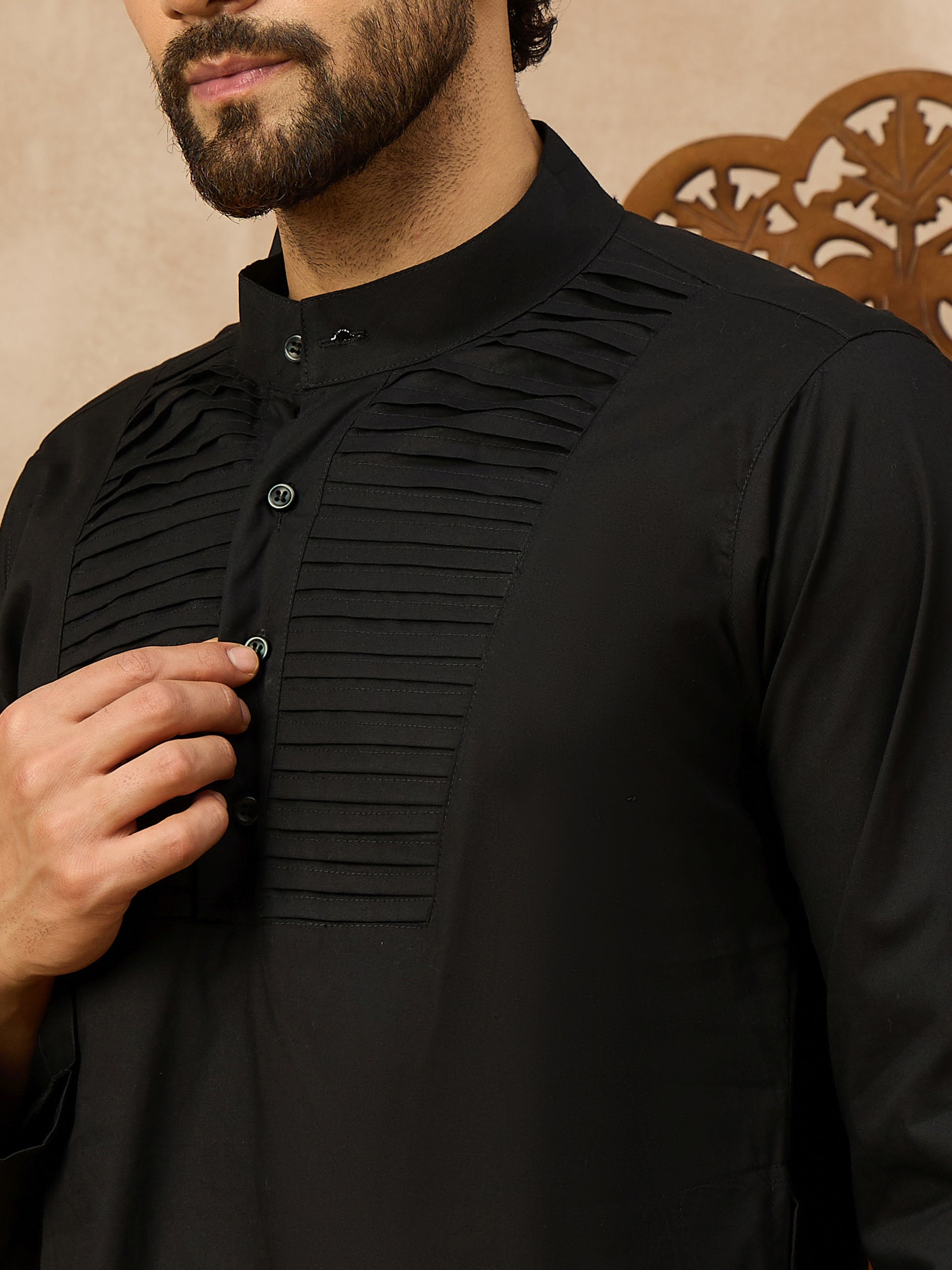 Men’s Black Thobe with Pleated Front Design