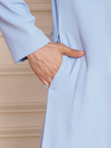 Men’s Light Sky Blue Solid Hooded Thobe