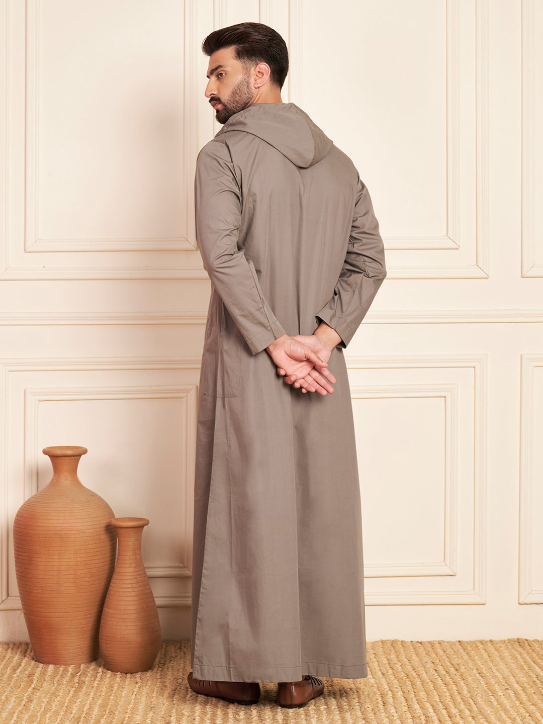 Men's Grey Thobe with Stylish Matching Hood