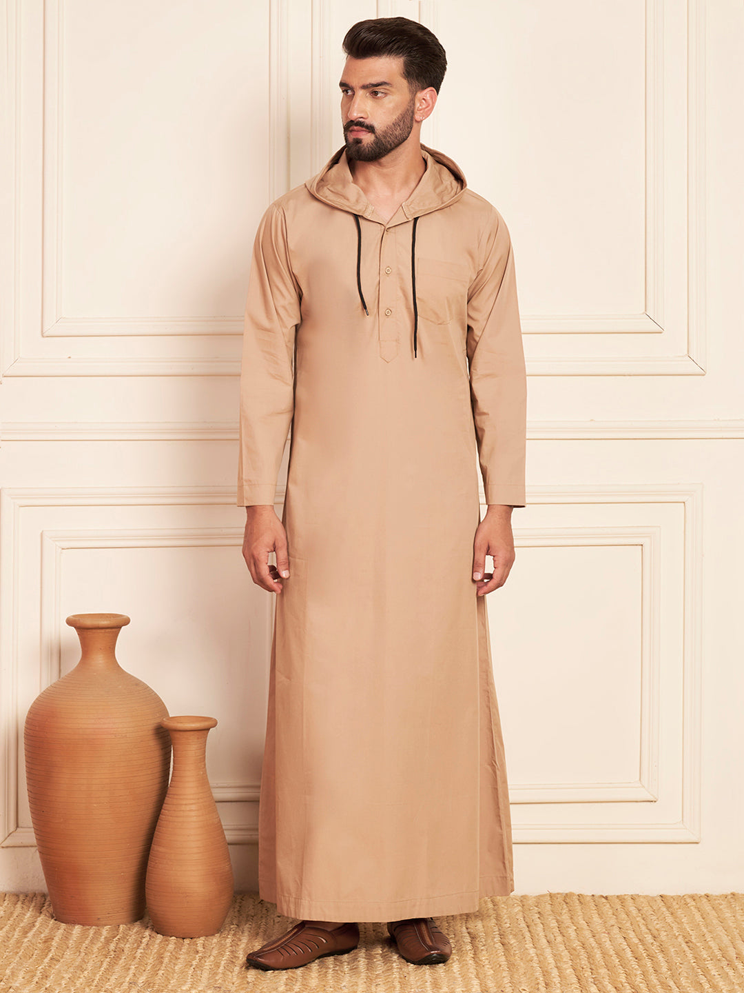 Men's Beige Thobe with Stylish Contrast Hood