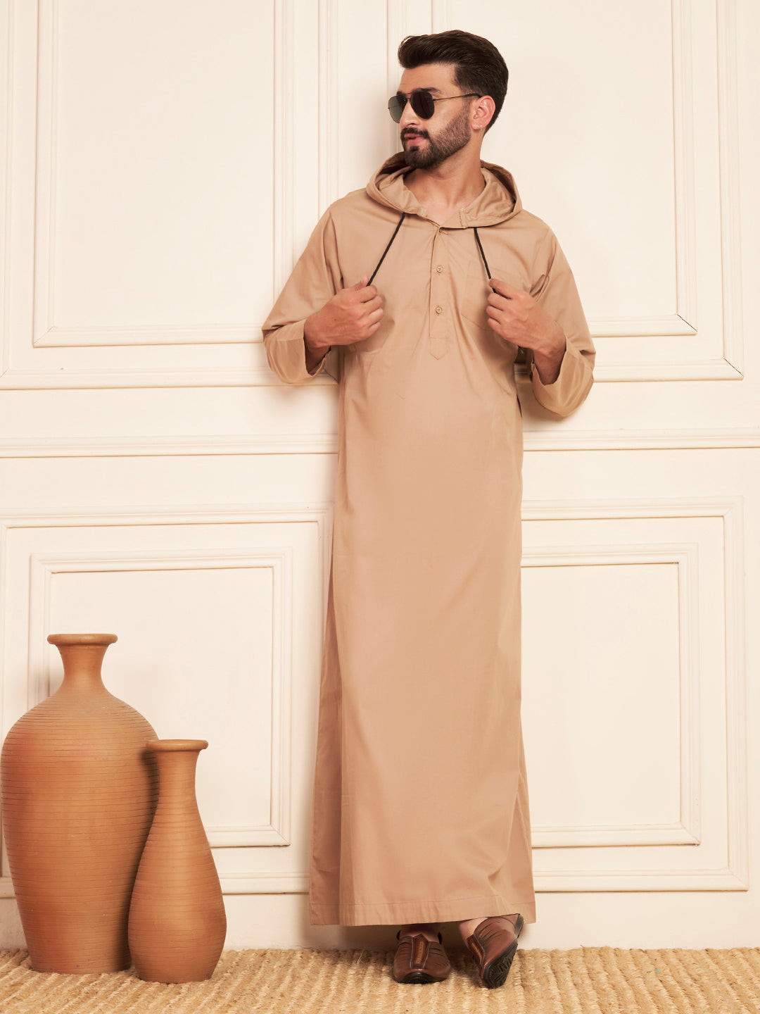 Men's Beige Thobe with Stylish Matching Hood