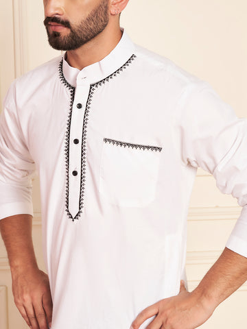 Men's White Embroidered Thobe