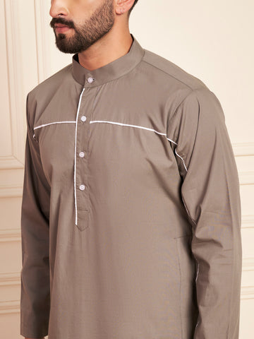 Men’s Grey Thobe in Cotton Fabric with Piping