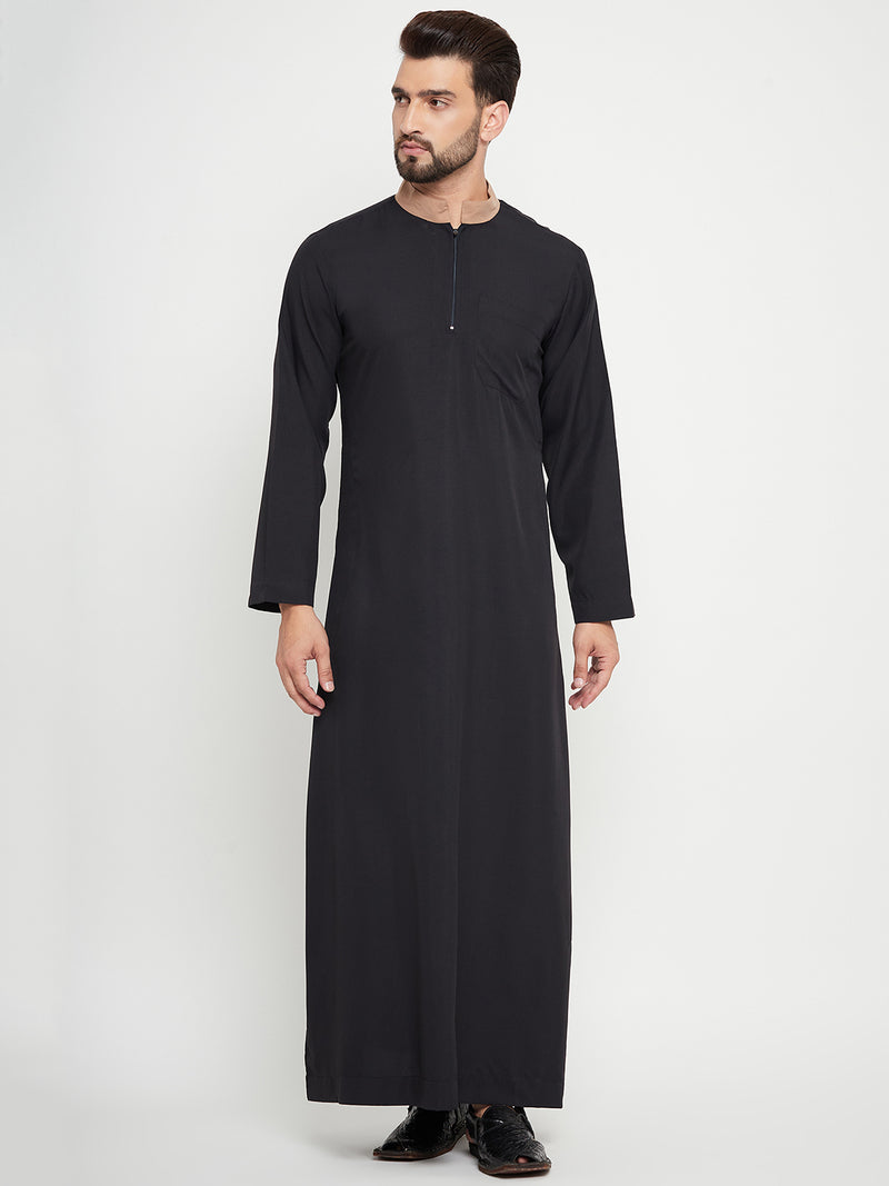 Nabia Black Solid Mens Zip Closure Thobe / Jubba with Beige Piping Design