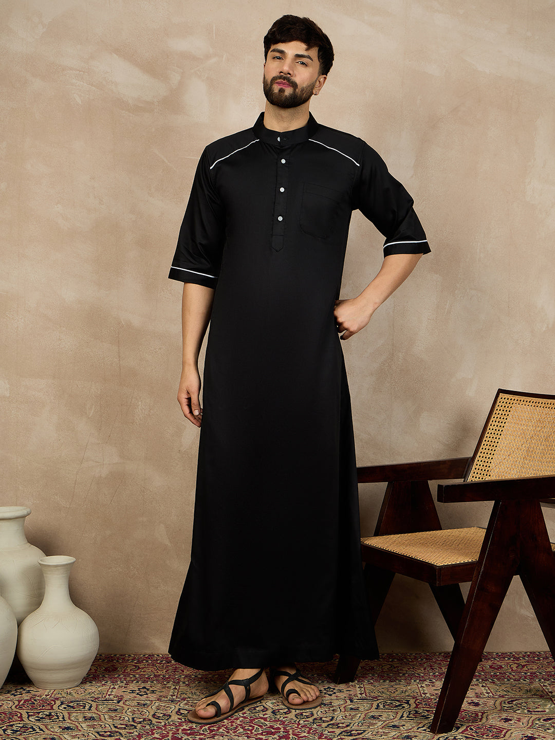 Nabia Half Sleeves Black Jubba/Thobe