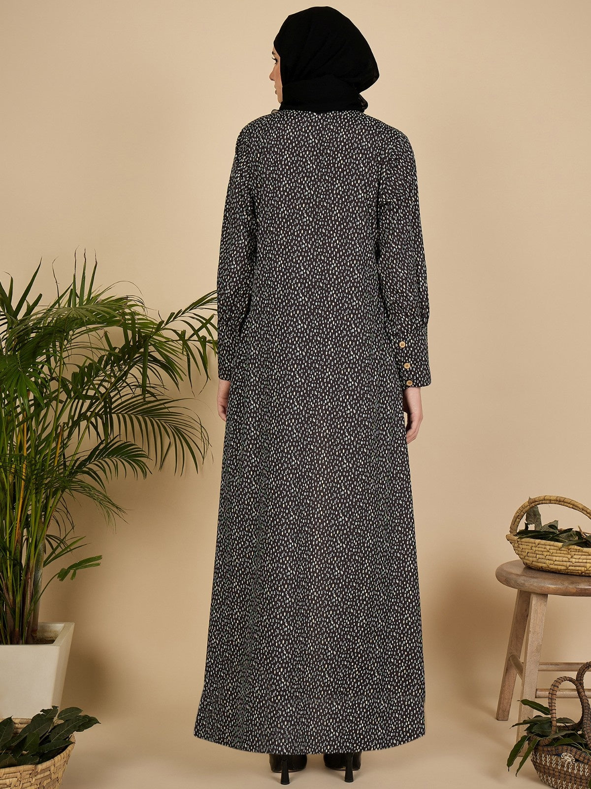 Front Open Black Printed Abaya Burqa with Black Hijab