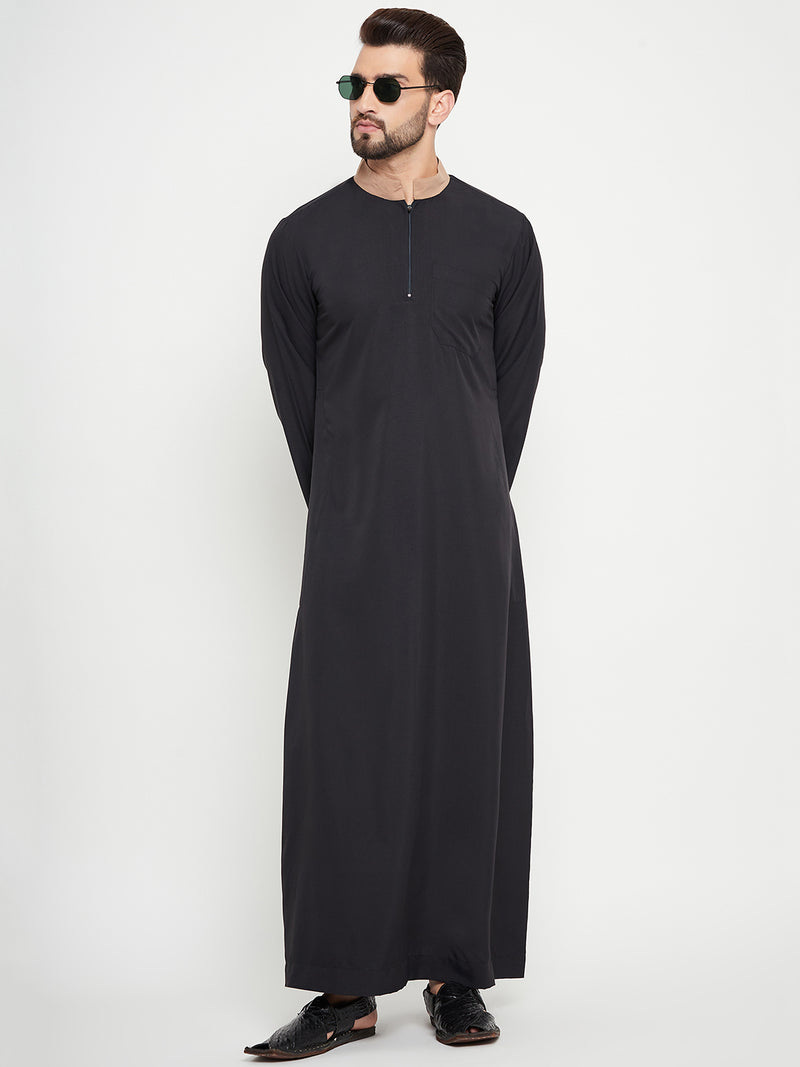 Nabia Black Solid Mens Zip Closure Thobe / Jubba with Beige Piping Design