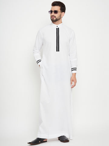 Nabia White Solid Band Collar Thobe / Jubba For Men with Black Piping Design