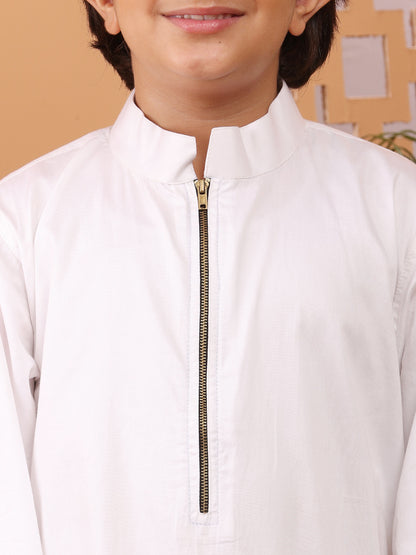 Nabia White Solid Thobe/Jubba for Kids Boys
