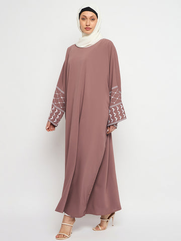 Nabia Kefiyyeh Embroidery Slip-On Closure Rust Abaya Burqa With Black Scarf