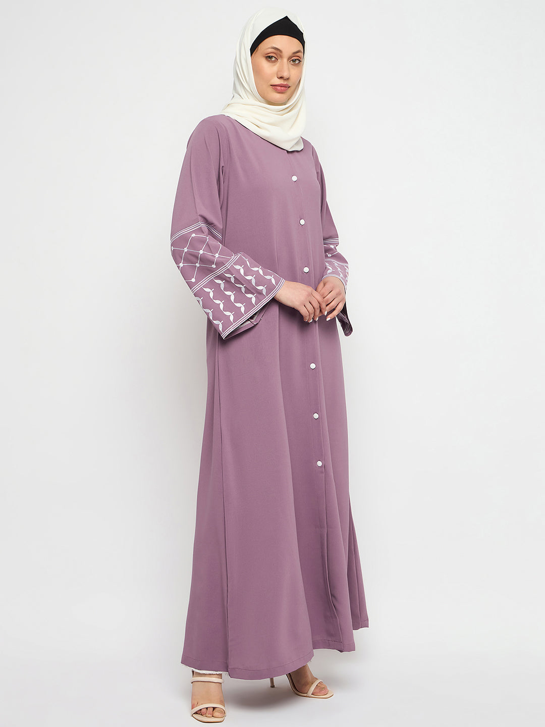 Nabia Front Open Kefiyyeh Embroidery Abaya with Black Scarf