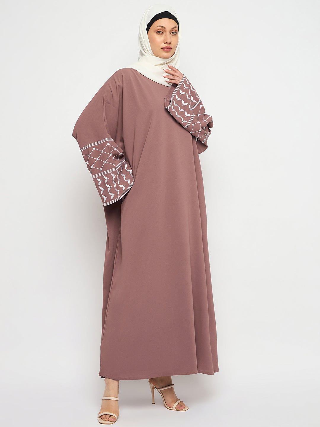 Nabia Kefiyyeh Embroidery Slip-On Closure Rust Abaya Burqa With Black Scarf