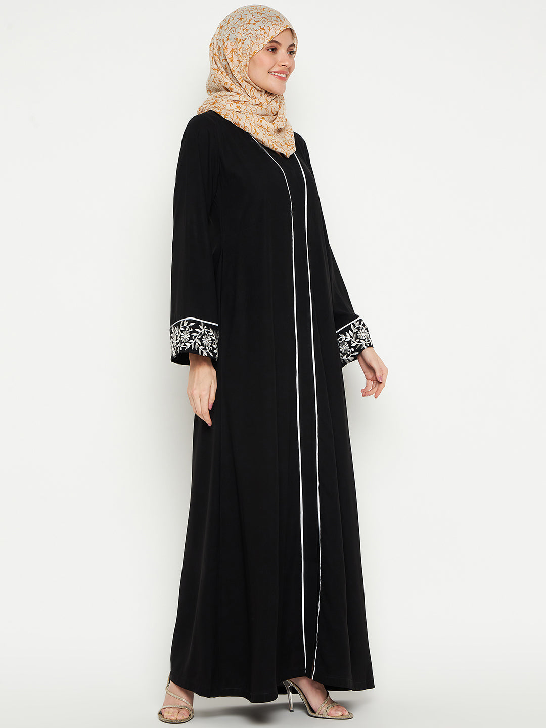 Nabia Women Embroidery Black Solid Abaya Burqa With Black Georgette Scarf
