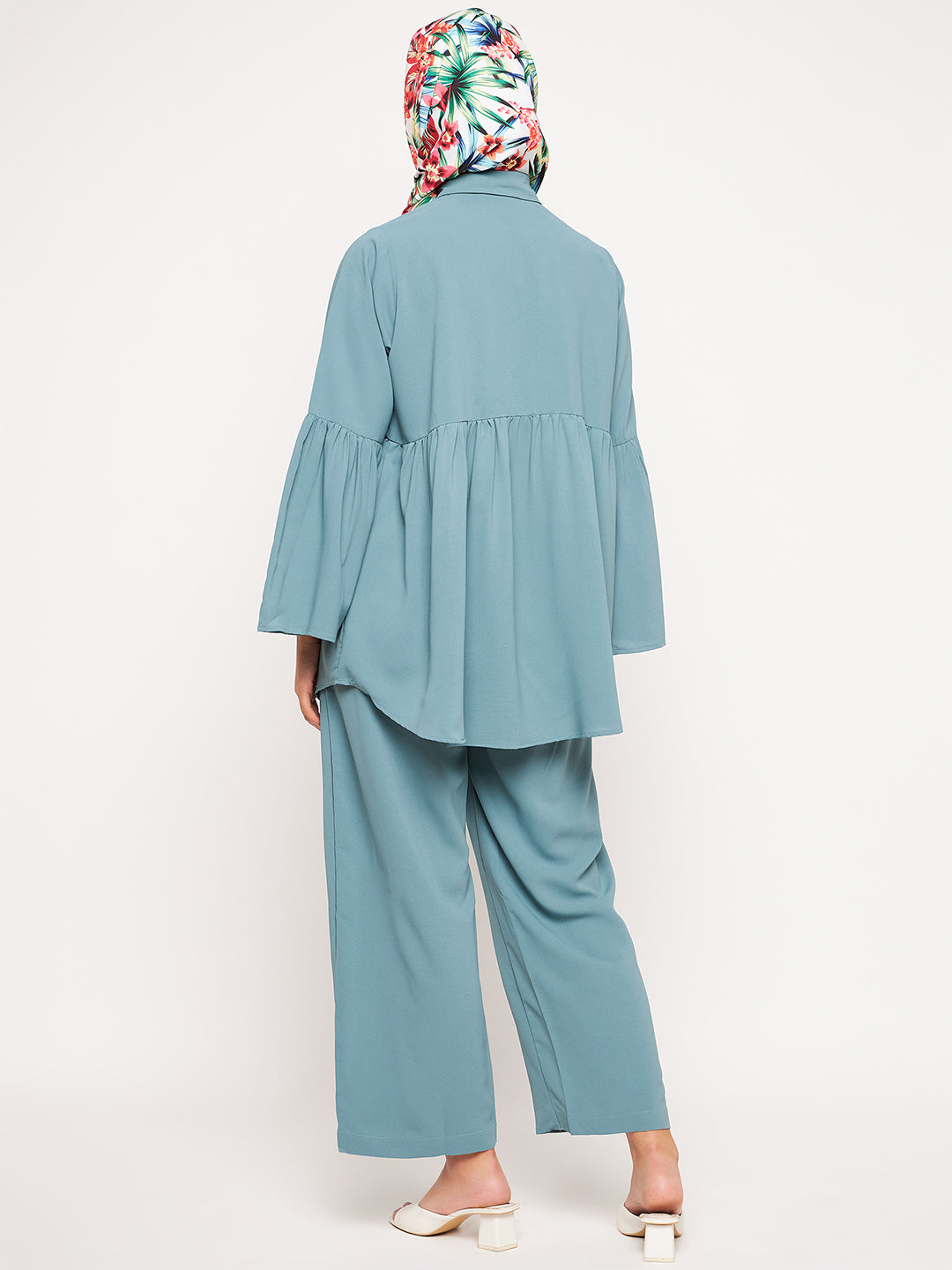Nabia Sea Green Solid Umbrella Sleeves Co-ord Set for Women