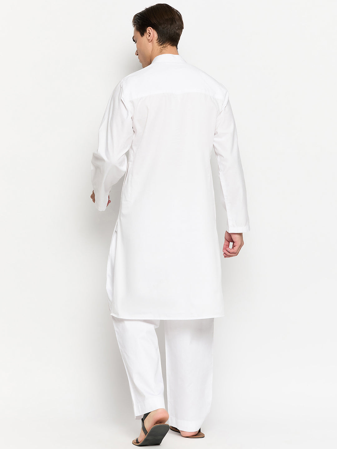 White Solid Men's Kurta With Embroidery Details