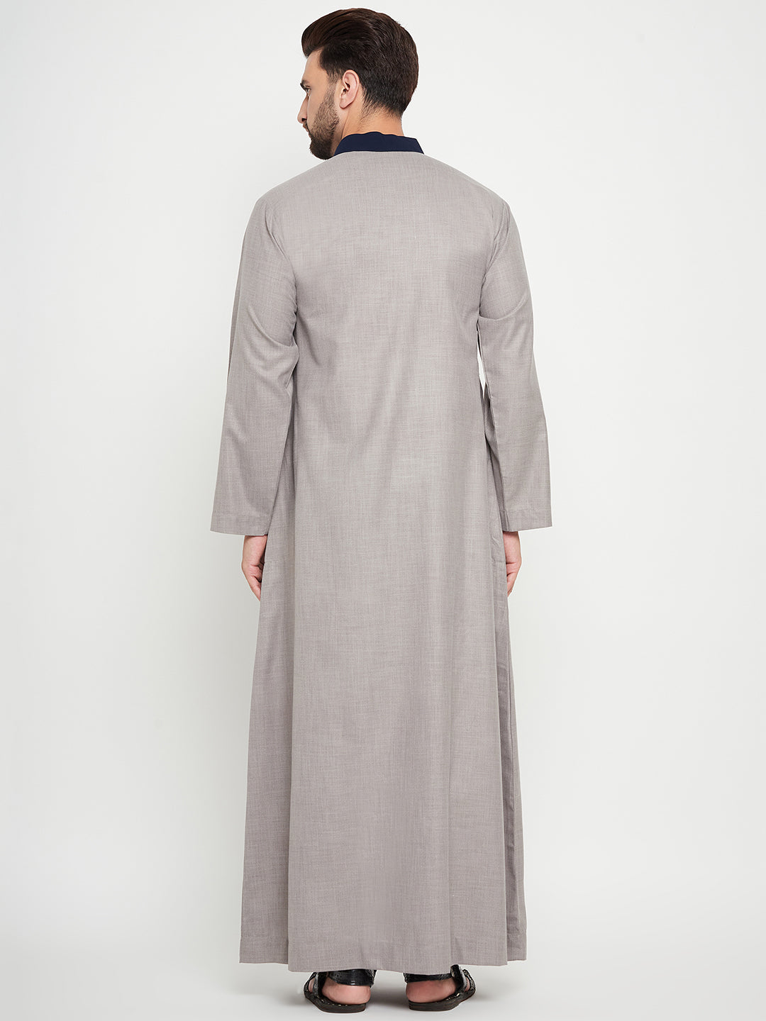 Nabia Grey Solid Band Collar Thobe / Jubba For Men with Blue Piping Design
