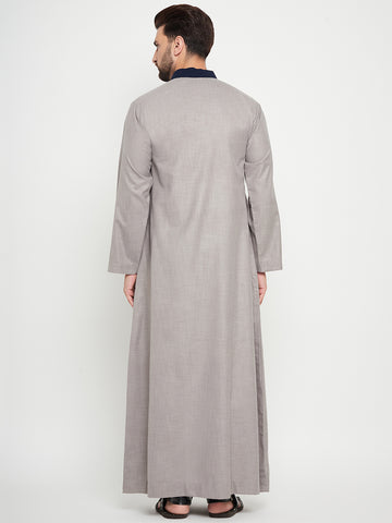 Nabia Grey Solid Band Collar Thobe / Jubba For Men with Blue Piping Design