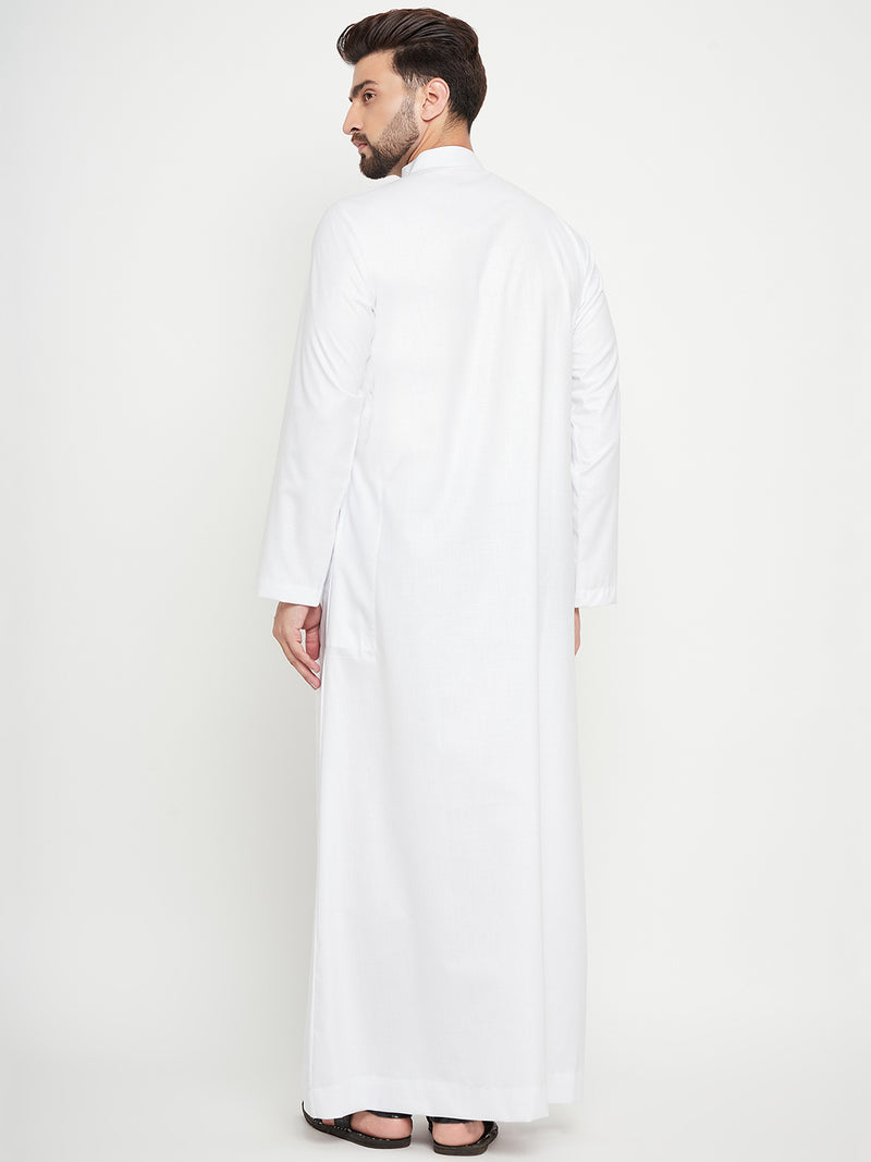 Nabia White Solid Mandarin Collar Thobe / Jubba  With Plain Design For Men.
