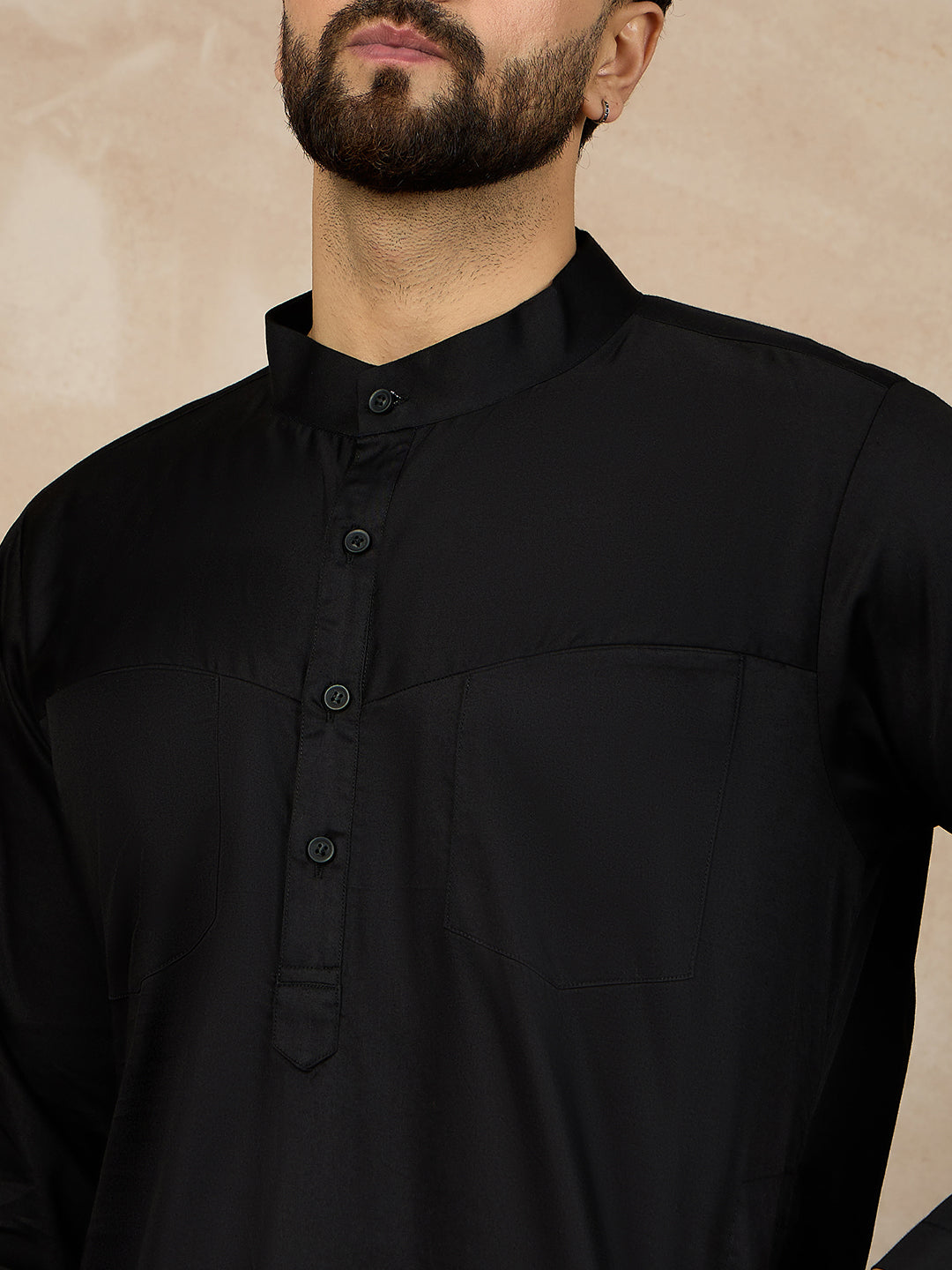 Nabia Black Solid Thobe/Jubba For Men
