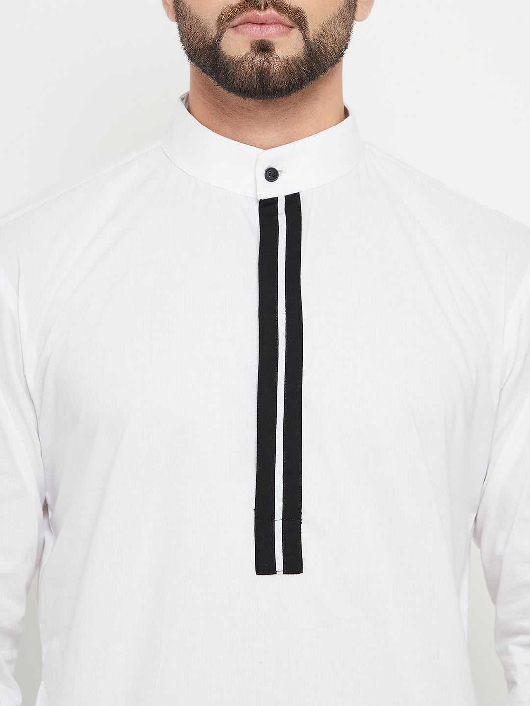 Nabia White Solid Band Collar Thobe / Jubba For Men with Black Piping Design