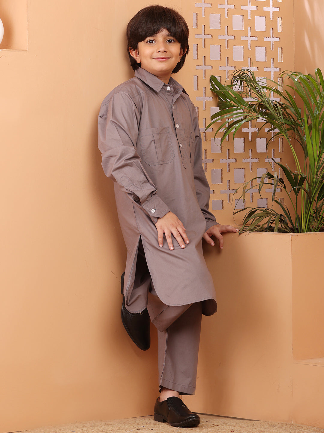 Nabia Grey solid Kids Boys Pathani Kurta Pajama Set