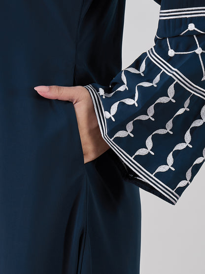 Nabia Front Open Kefiyyeh Embroidered with Black Georgette Hijab
