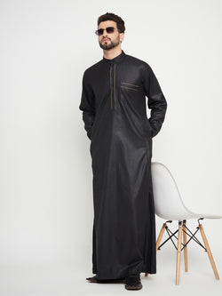 Nabia Black Solid Mens Thobe / Jubba with Beige Piping Design