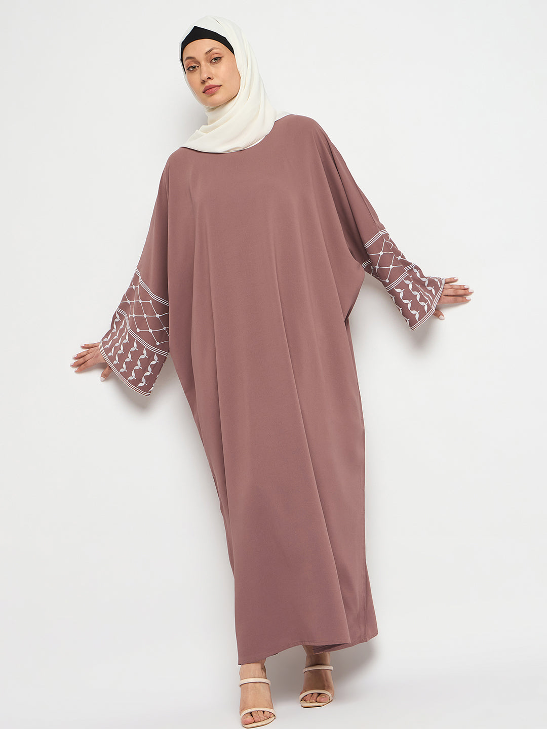 Nabia Kefiyyeh Embroidery Slip-On Closure Rust Abaya Burqa With Black Scarf