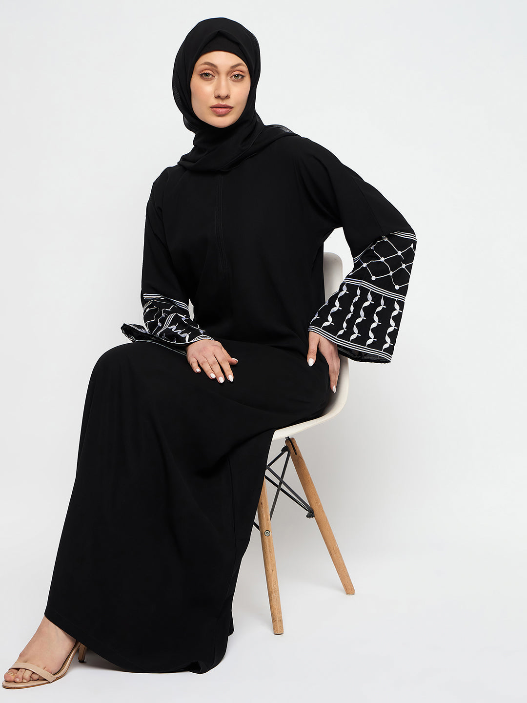 Nabia Kefiyyeh Embroidery Front Zip Closure Black Abaya Burqa With Black Scarf