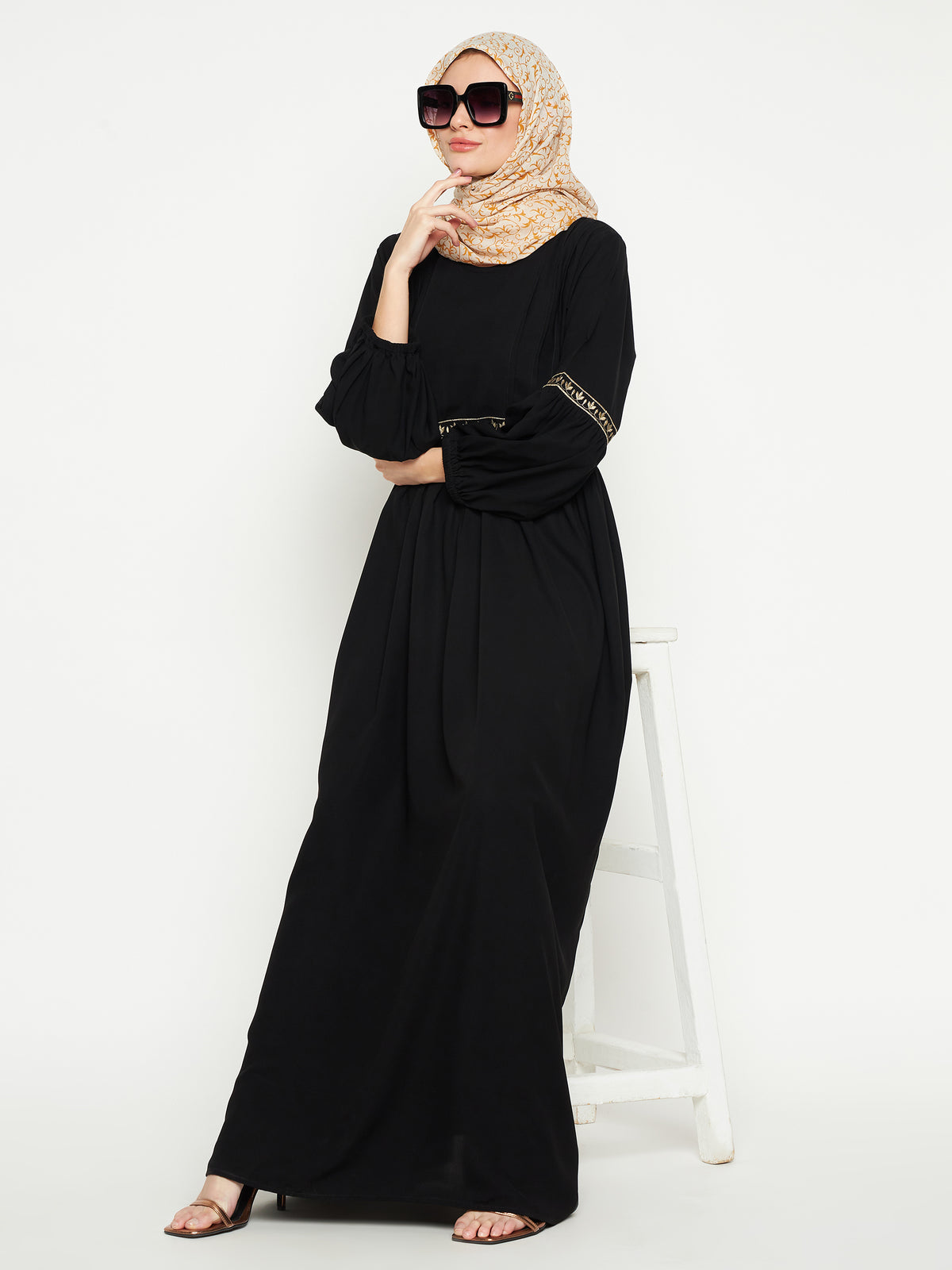 Nabia Women Embroidery Black Abaya/Burqa With Black Georgette Scarf