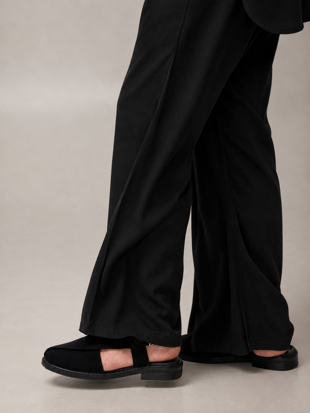 Men’s Solid Black Farsi Pants
