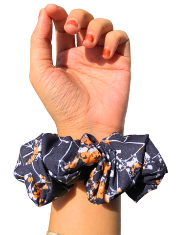 Nabia Women Set of 5 Soft Satin Scrunchies Ponytail Holders