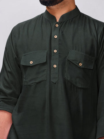Nabia Men’s Dark Green Solid Farsi Kurta Pants Set