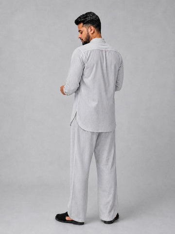 Nabia Men’s Light Grey Solid Farsi Kurta Pants Set