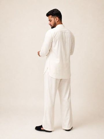 Nabia Men’s Off White Solid Farsi Kurta Pants Set