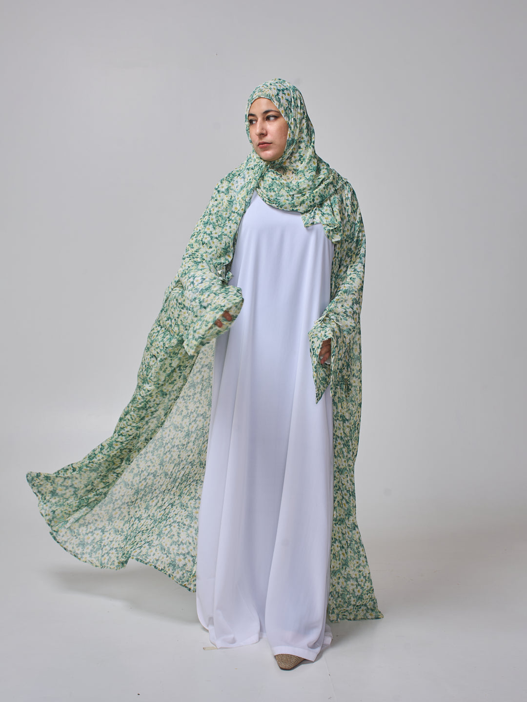 Modest Printed Green Shrug Abaya with White Inner & Matching Hijab