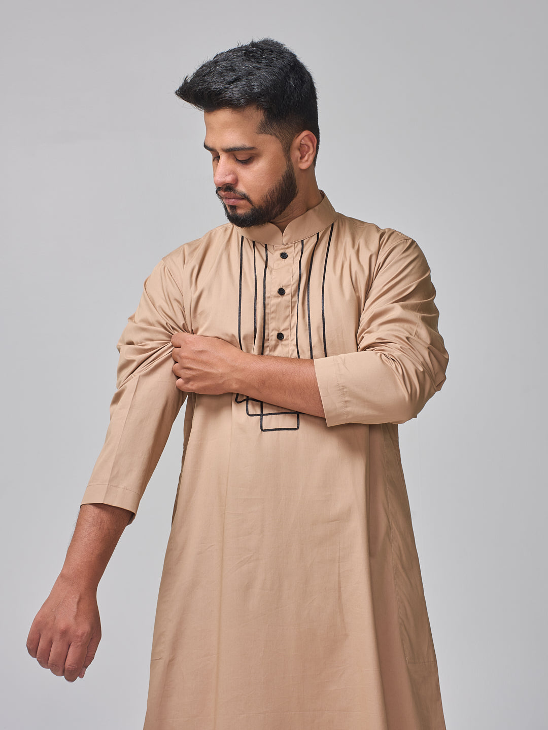 Men’s Beige Solid Arabic Thobe