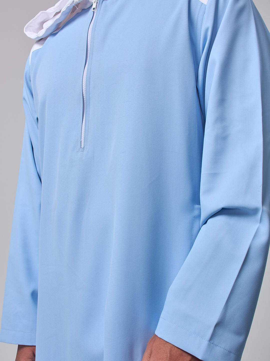 Men's Sky Blue Arabic Thobe with Contrast Hood
