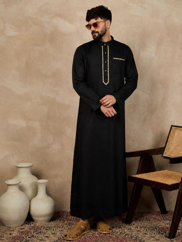 Men's Black Embroidered Thobe / Jubba