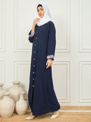 Nabia's Front Open abaya with White Georgette Hijab
