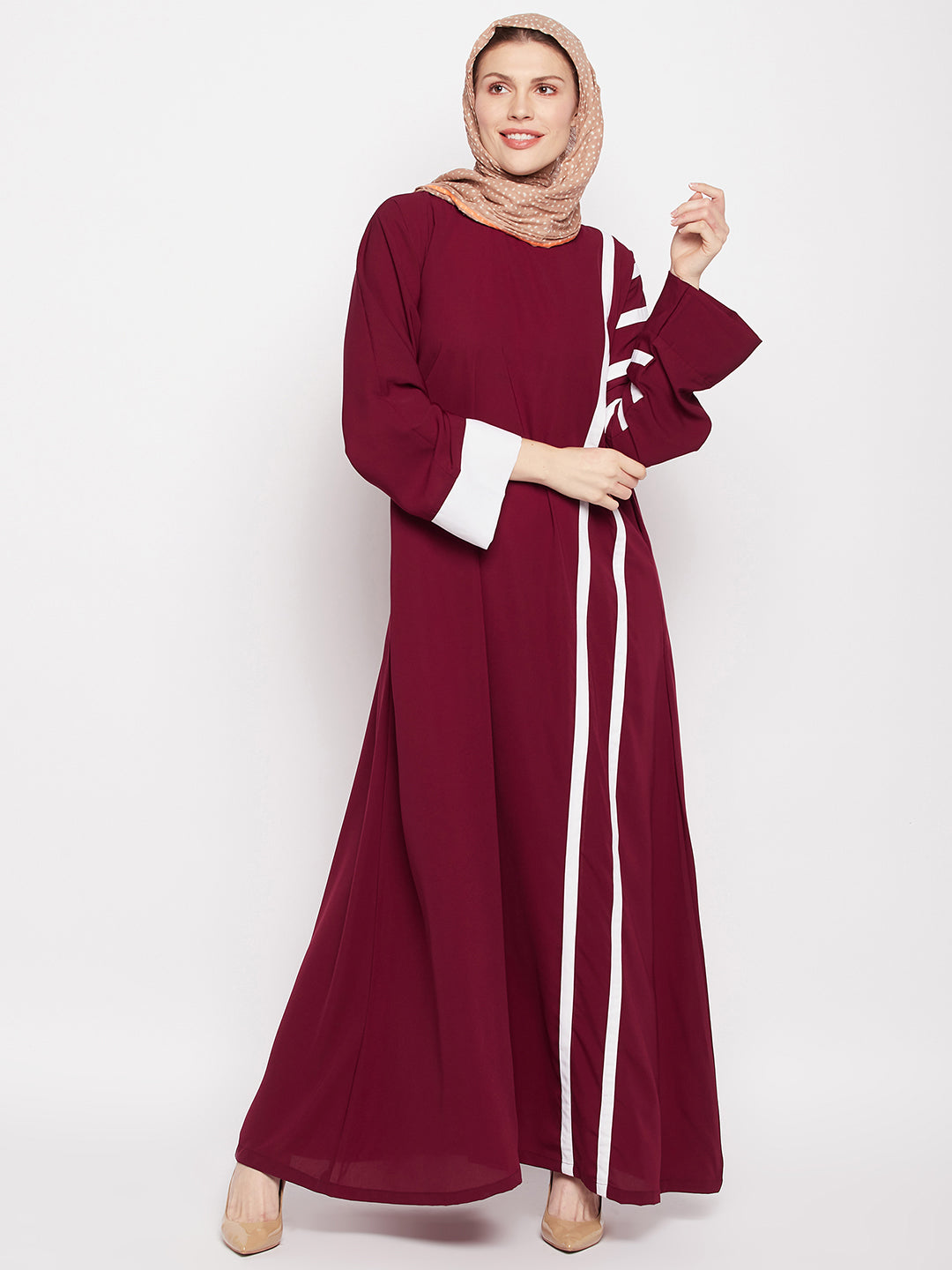 Nabia Women Maroon & White A-line Abaya Burqa with Black Georgette Scarf