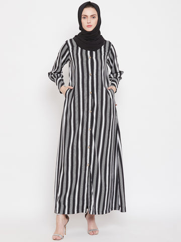 Nabia Women Black Front Open Striped Abaya With Georgette Scarf