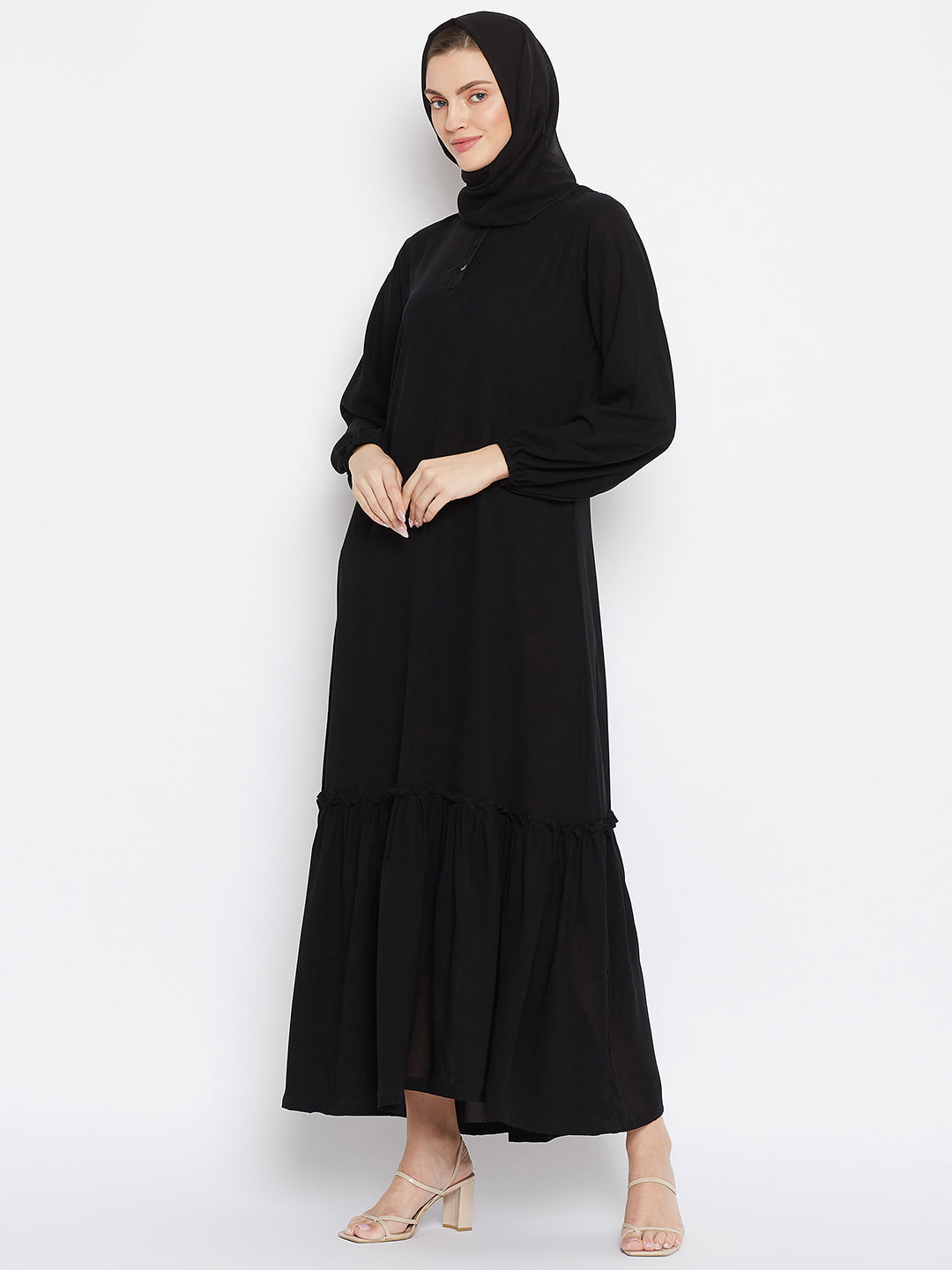 Nabia Women Black Solid Frill Abaya With Georgette Scarf