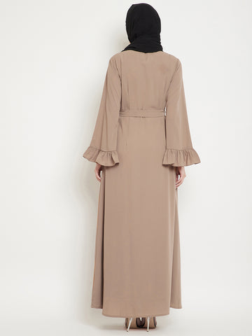 Nabia Women Baige & Black Solid Two Color Combination Bell Sleeves Abaya With Georgette Scarf