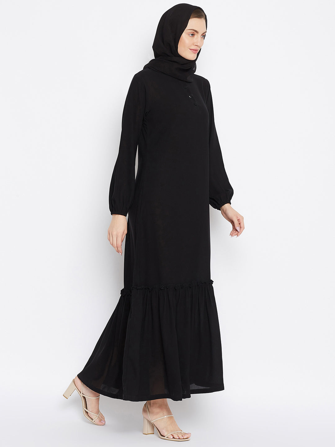 Nabia Women Black Solid Frill Abaya With Georgette Scarf
