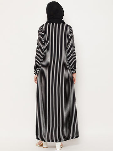Nabia Black Striped Crepe Women Abaya With Georgette Scarf
