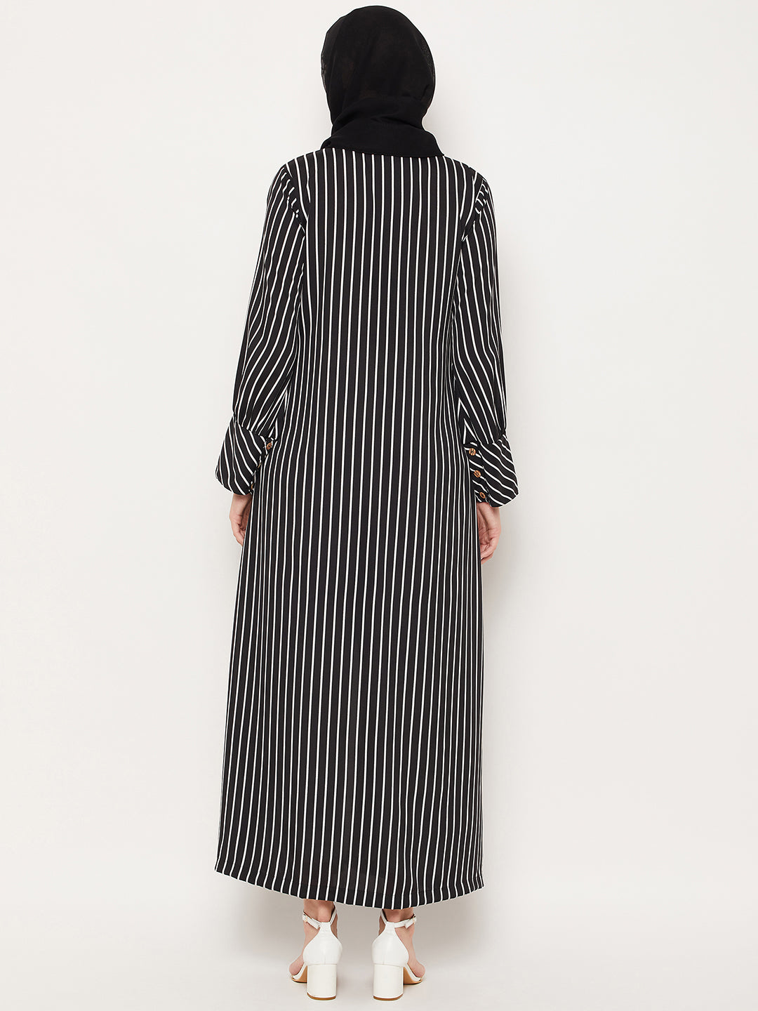 Nabia Black Striped Front Open Women Abaya with Georgette Scarf