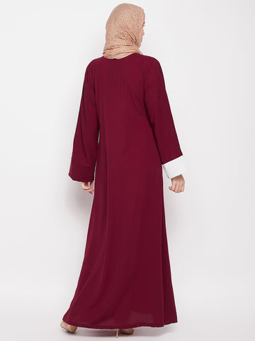 Nabia Women Maroon & White A-line Abaya Burqa with Black Georgette Scarf